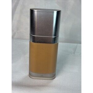 R.E.M Beauty Sweetener Foundation Shade Tan 8C NWOB 1 fl Oz